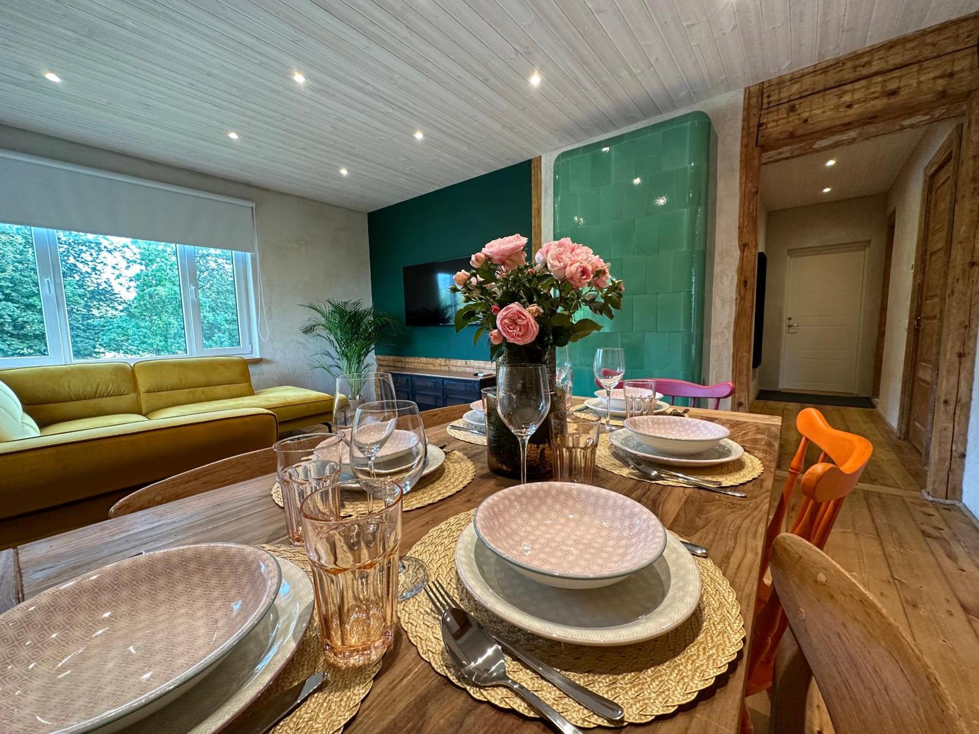 Magical Two Bedroom In Viljandi Apartment *