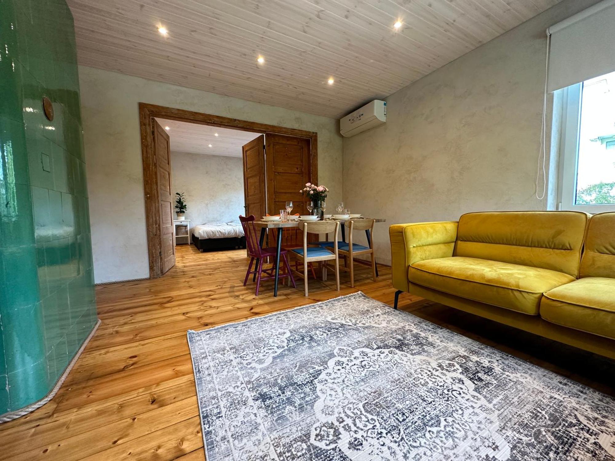 Magical Two Bedroom In Viljandi