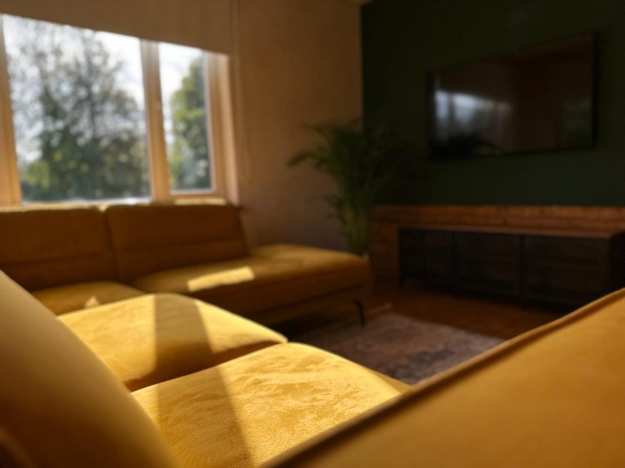 Magical Two Bedroom In Viljandi Apartment *